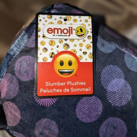 NEW Emoji Plushie - Picture 4 of 4